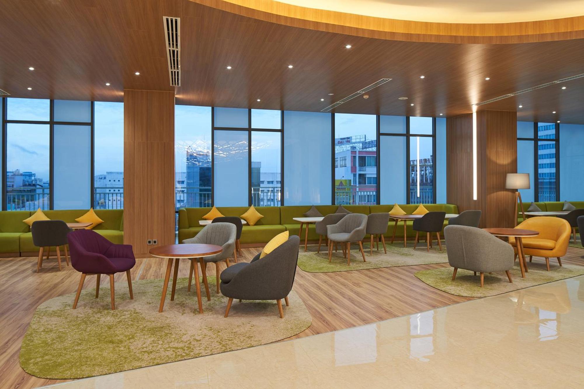 Holiday Inn & Suites Saigon Airport By Ihg Πόλη Χο Τσι Μινχ Εξωτερικό φωτογραφία