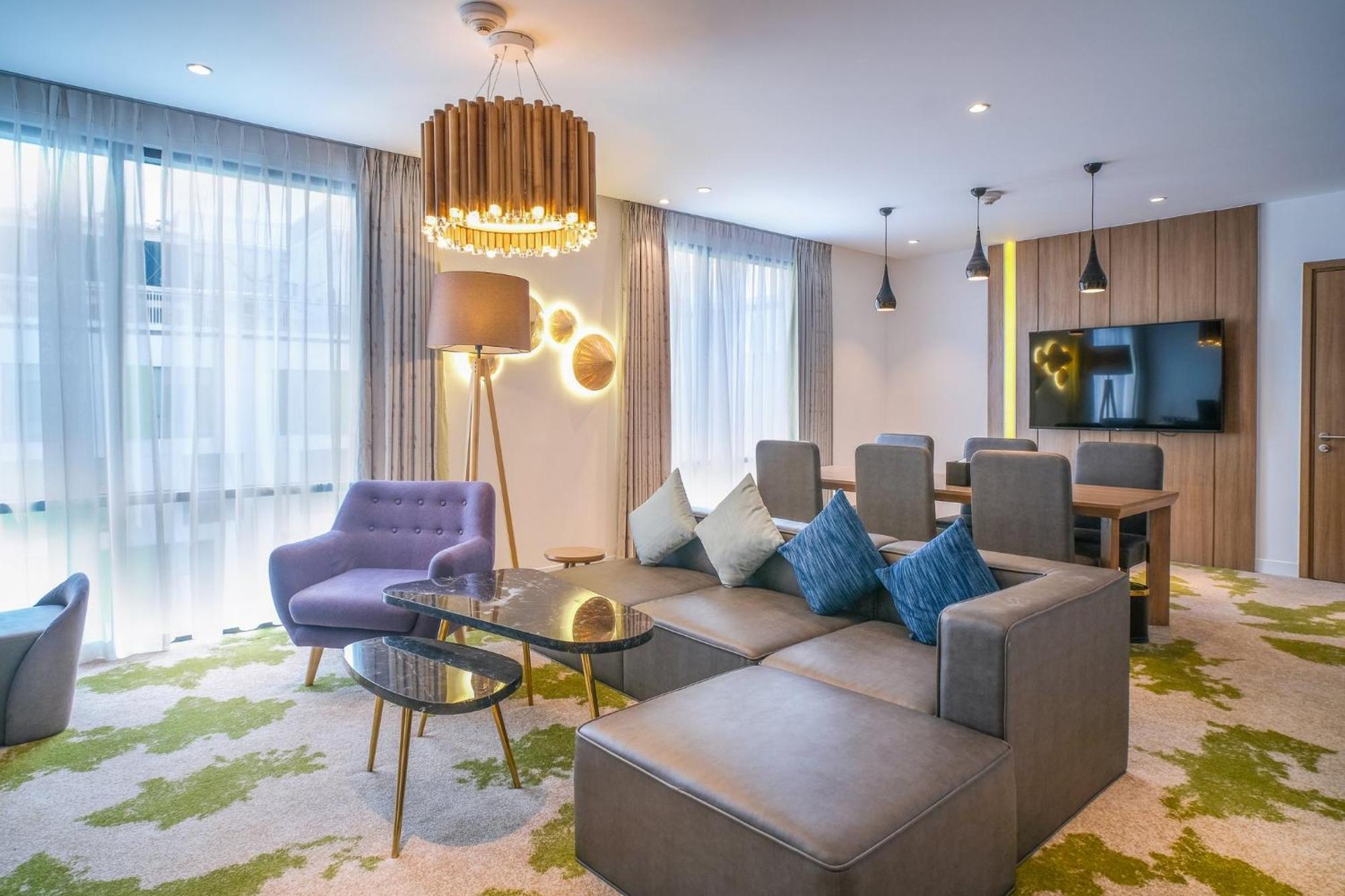 Holiday Inn & Suites Saigon Airport By Ihg Πόλη Χο Τσι Μινχ Εξωτερικό φωτογραφία