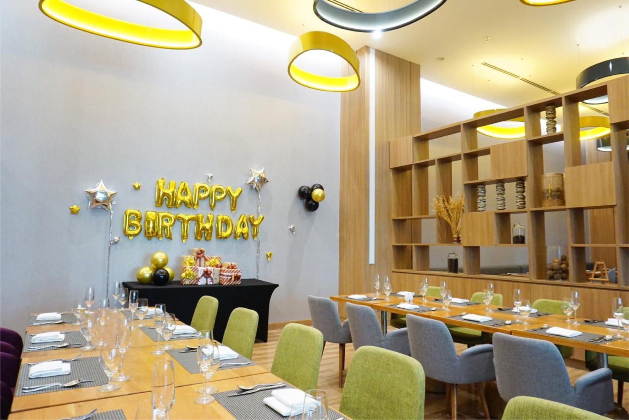 Holiday Inn & Suites Saigon Airport By Ihg Πόλη Χο Τσι Μινχ Εξωτερικό φωτογραφία